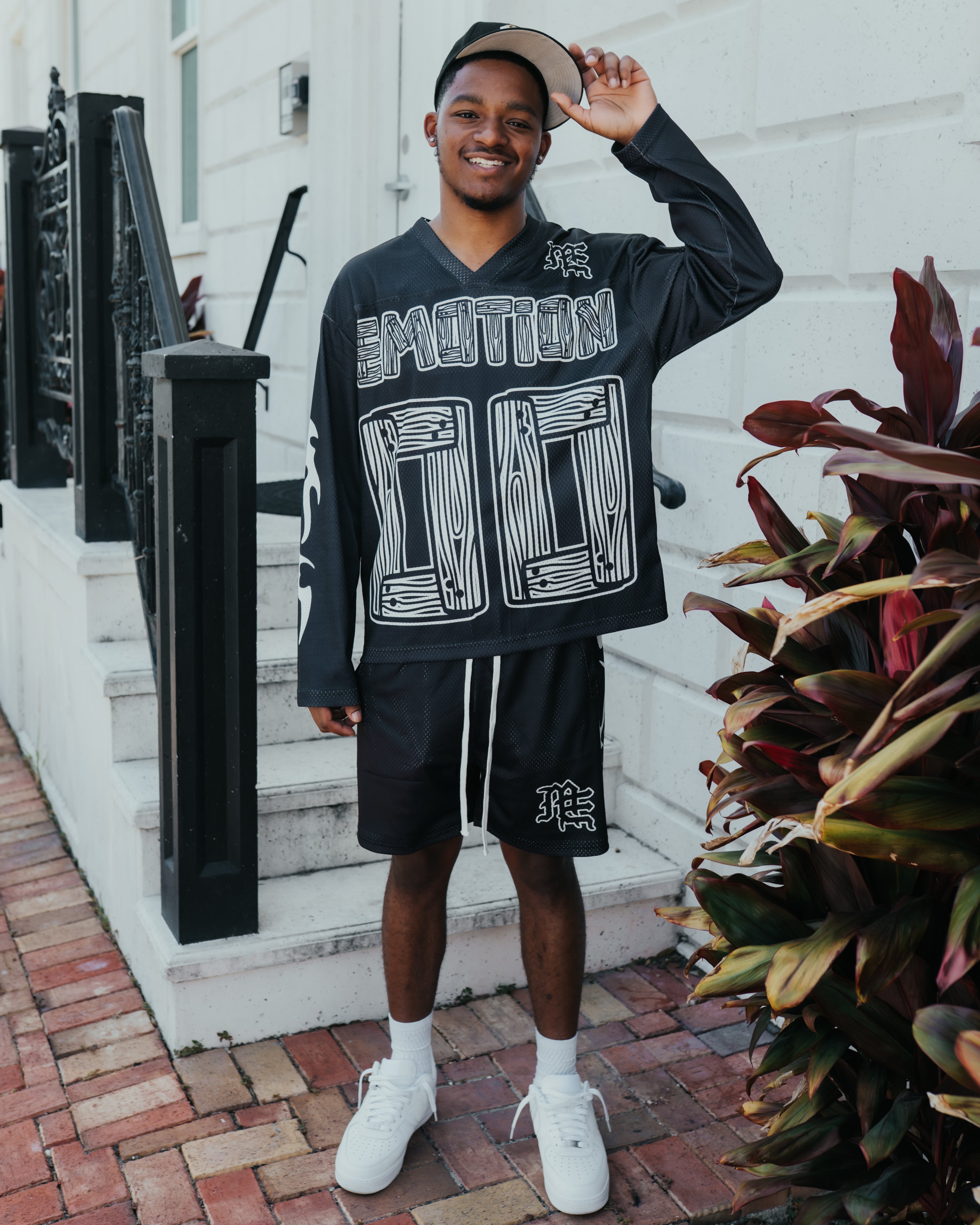 Black “Lightning” Short